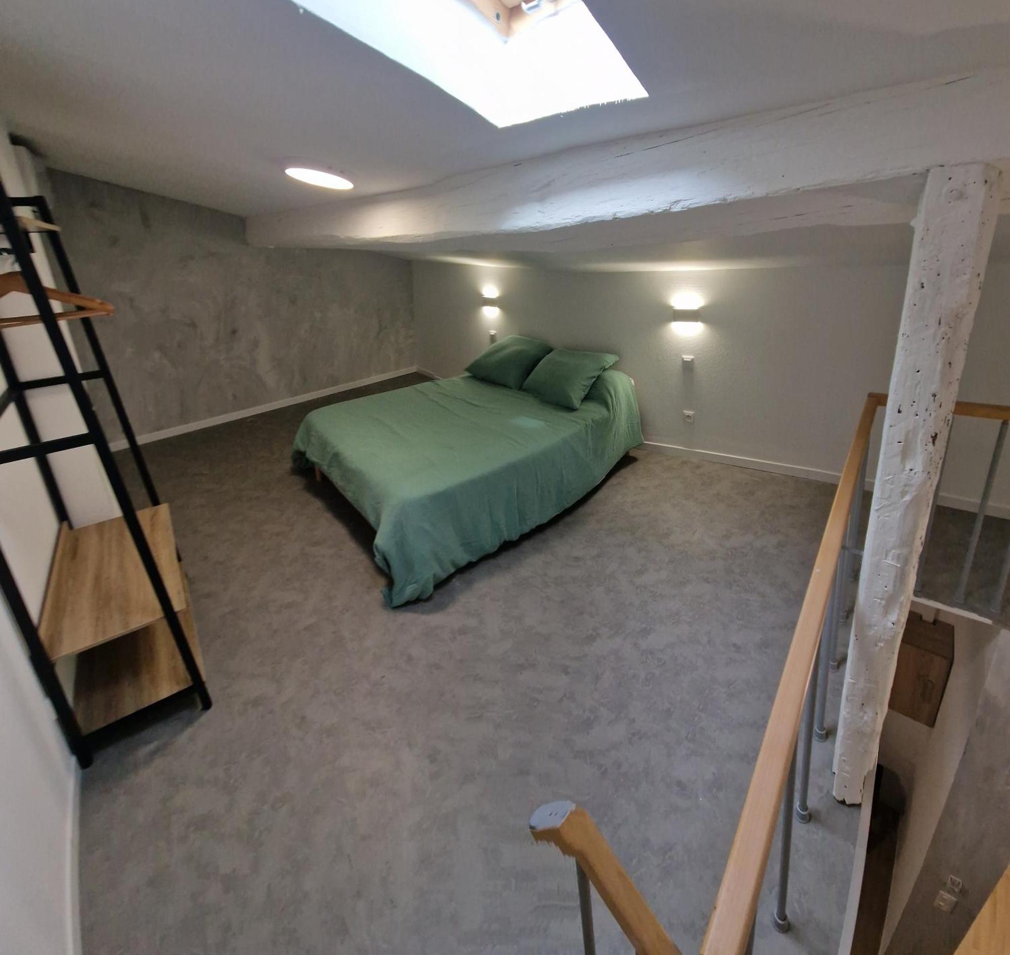 Saime Apartamento Mèze Exterior foto